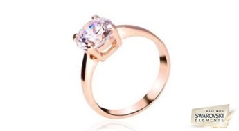 Классическая красота! Элегантное кольцо с классическим дизайном, украшенное кристаллом Swarovski Elements™.