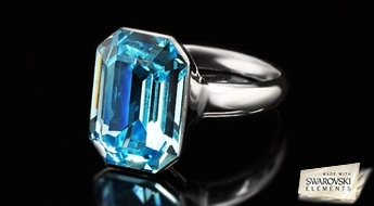 Стильное позолоченное кольцо “Нова” с ярким кристаллом Swarovski Elements™ по ознакомительной цене!