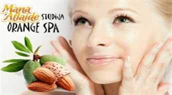 Щадящий миндальный пилинг для сияющей кожи лица в студии красоты "Orange Spa" со скидкой 52%!