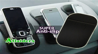Нескользящий коврик Anti-slip прекрасно удержит Ваш мобильный телефон, очки, MP3 или GPS со скидкой 50% - всего за 1,99 лата!