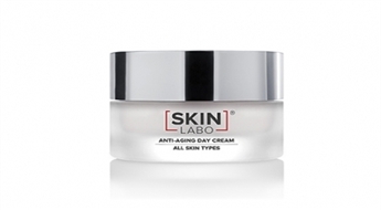 Эмульсия Skin Labo® тройного воздействия! Подходит в качестве основы для макияжа!