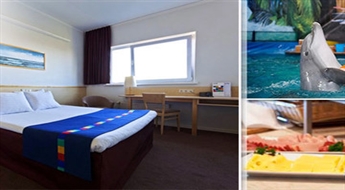 КЛАЙПЕДА: Отдых для ДВОИХ (1 ночь) в отеле «Green Park Hotel Klaipeda» с завтраком, ужином и посещением Дельфинария всего за 76 €!