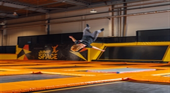 Izklaide „Jump Space” batutu parkā