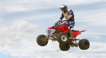 Brauciens ar kvadraciklu ATV House trasē Ķekavā -50%