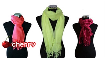 Кашемировые шарфы различных цветов