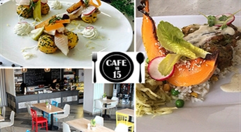 Cafe15: блюда и напитки на сумму 17 €