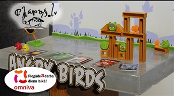 Aizraujoša galda spēle Angry birds Knock on Wood
