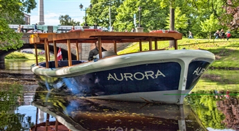 Часовой панорамный рейс по Даугаве и каналу на корабле AMBER RĪGA или AURORA