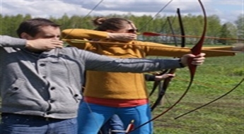 Šaušana ar dažādiem lokiem un arbaletu