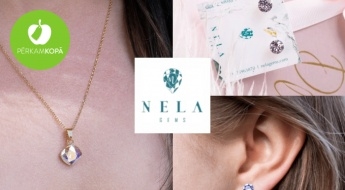 Сделано в Латвии! Серьги, незаметное украшение на шею или защитный браслет с красной нитью с сияющими кристаллами Swarovski от ''Nela Gems"