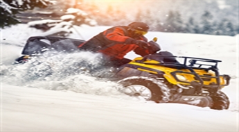 Brauciens ar kvadraciklu vai sniega motociklu