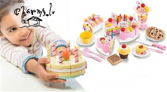 Яркая , красочная игрушка - праздничный торт. Розового или синего цвета