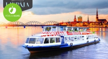 Насладись панорамой Риги! 1-ч поездка на кораблике "Liepāja" по Даугаве
